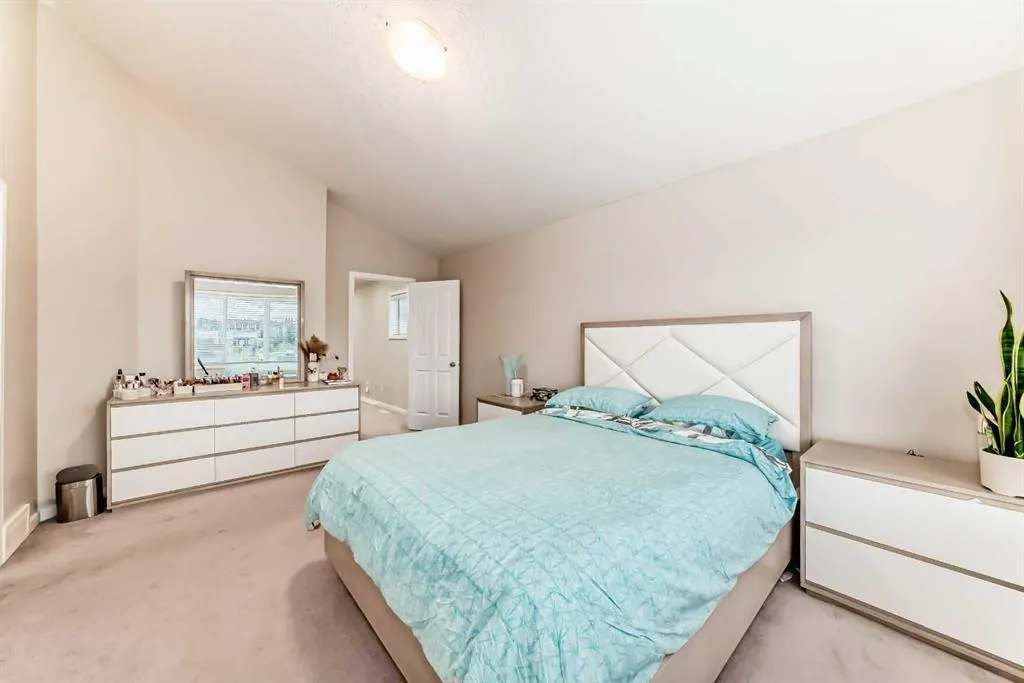 28 Panton Court NW