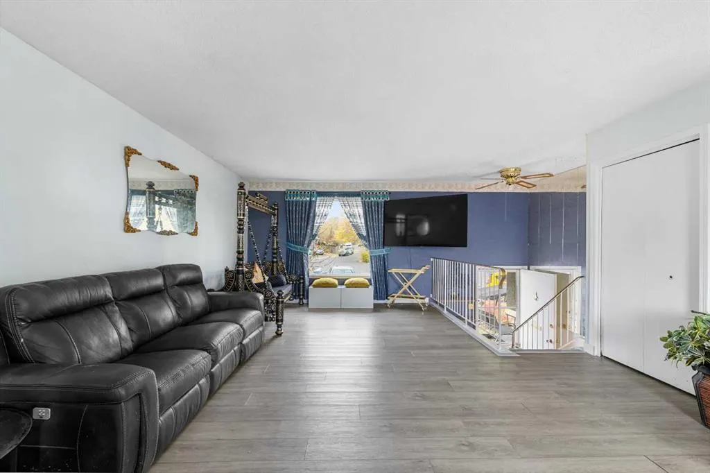 305 Whitehill Place NE