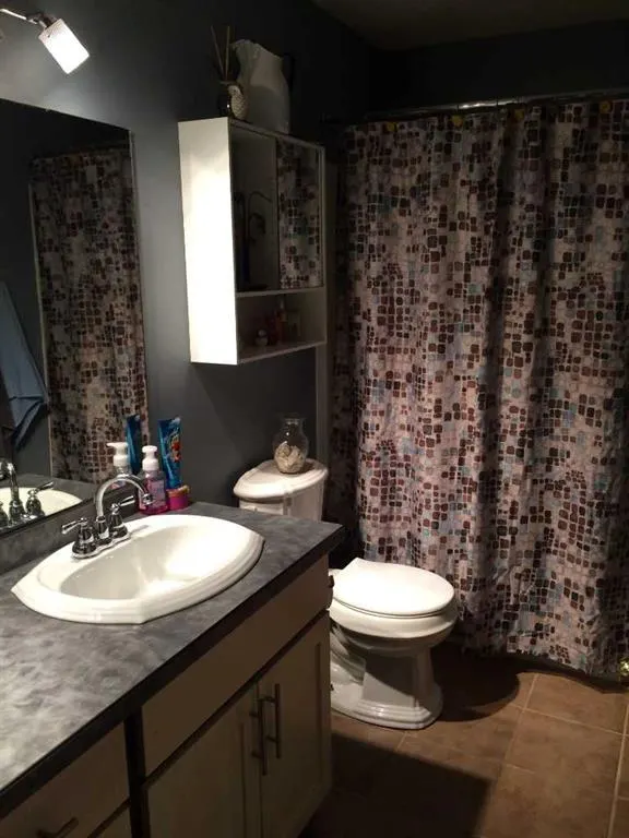 8530 99 Avenue, #203