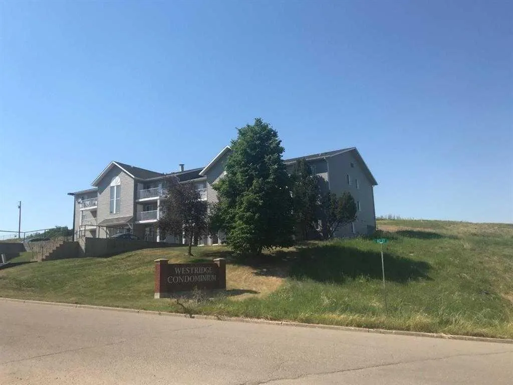 8530 99 Avenue, #203