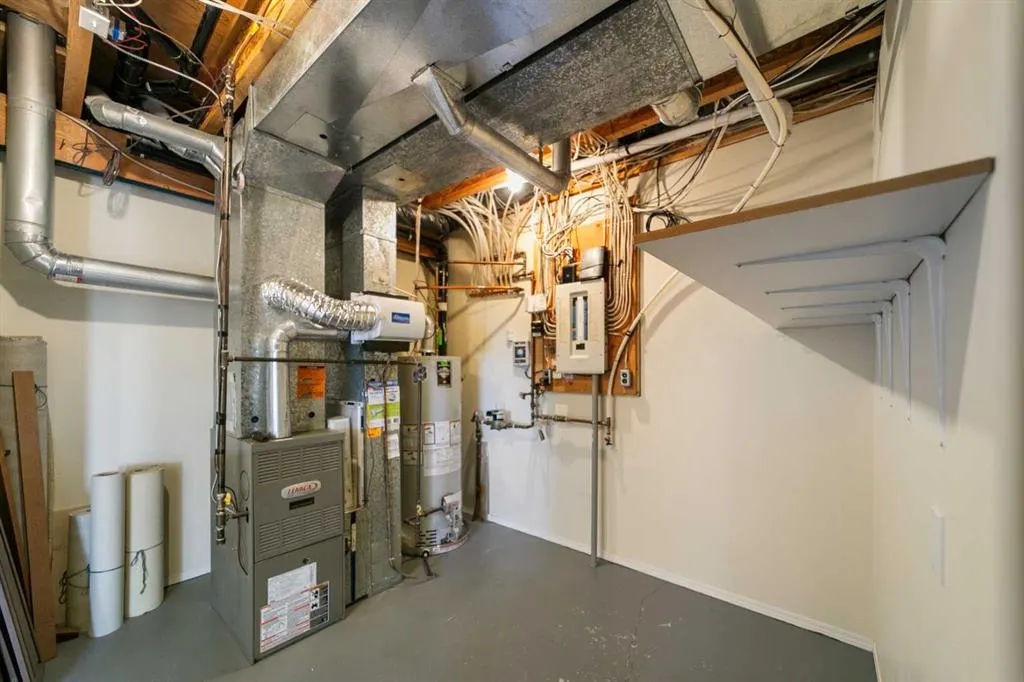 5405 39 Avenue, #16