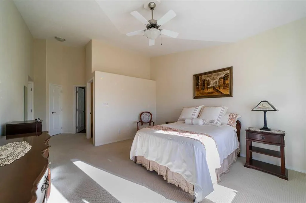 5405 39 Avenue, #16