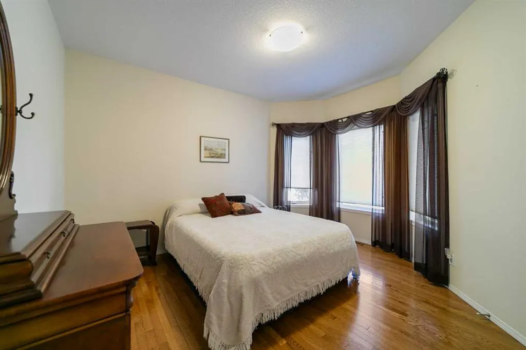 5405 39 Avenue, #16