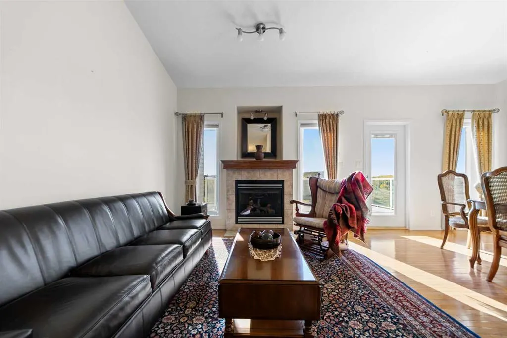 5405 39 Avenue, #16