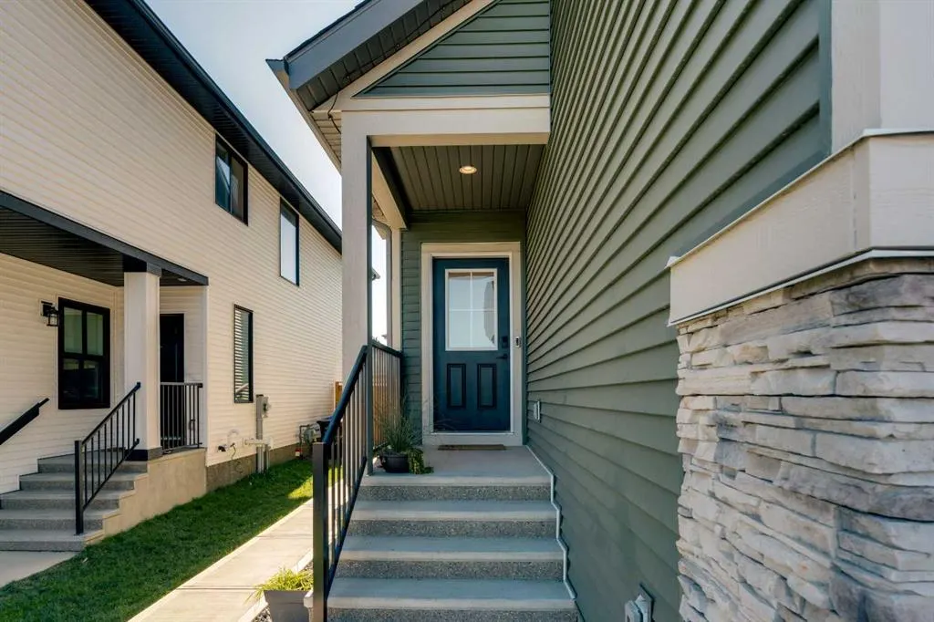 20 Edith Crescent NW
