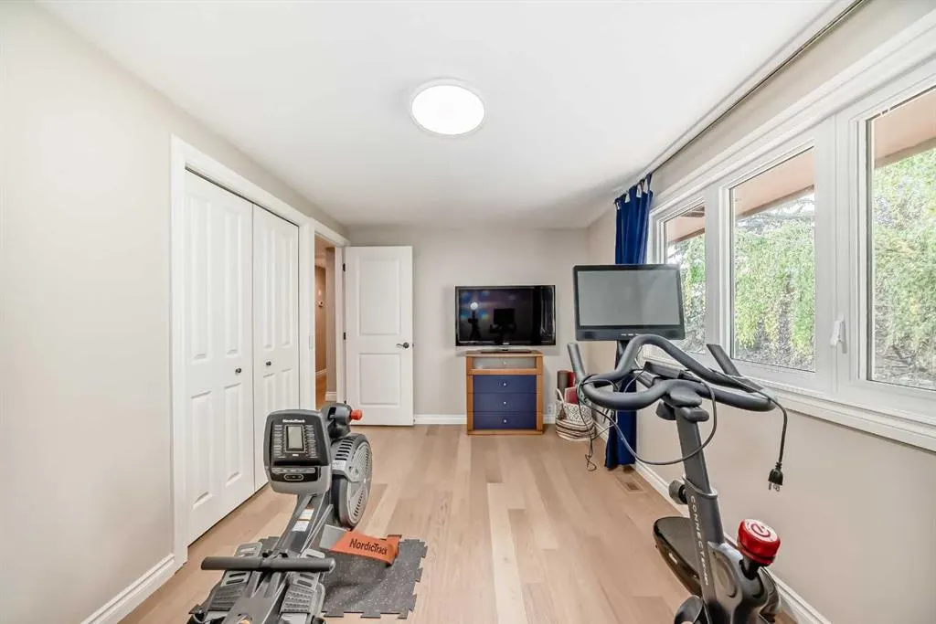 30 Canova Road SW