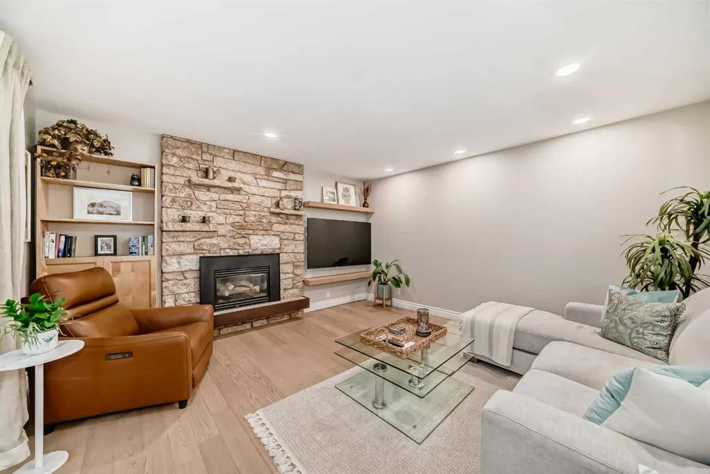 30 Canova Road SW
