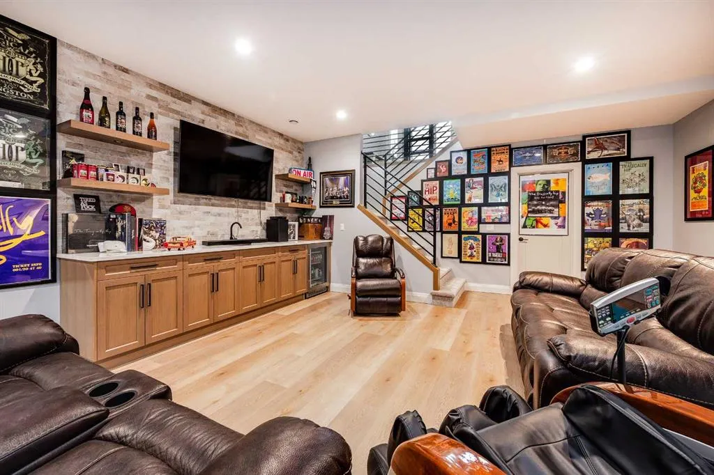 125 Larratt Close