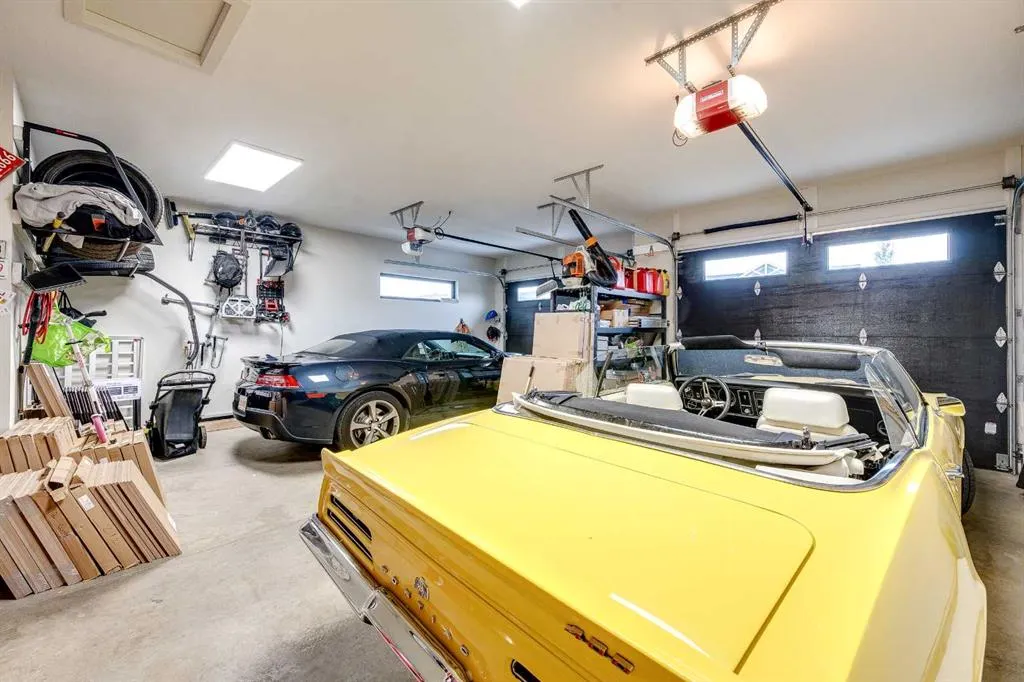 125 Larratt Close