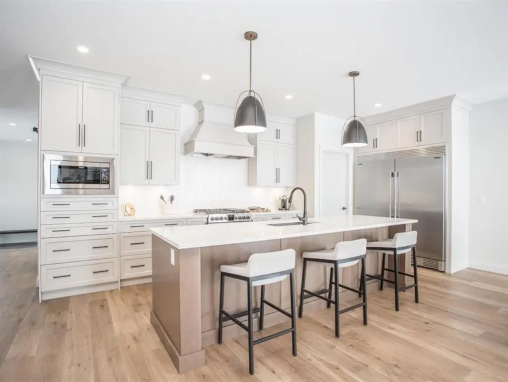 125 Larratt Close