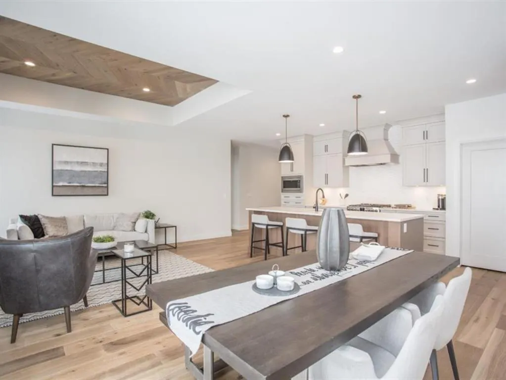 125 Larratt Close