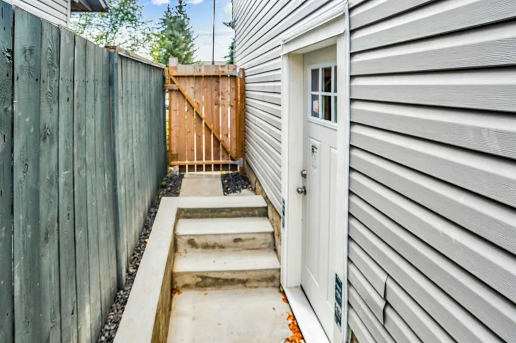 6058 Martingrove Road NE