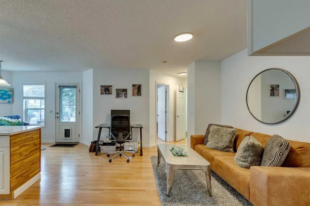 42 Sierra Morena Green SW