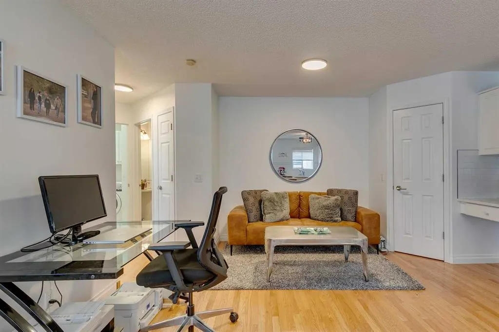 42 Sierra Morena Green SW