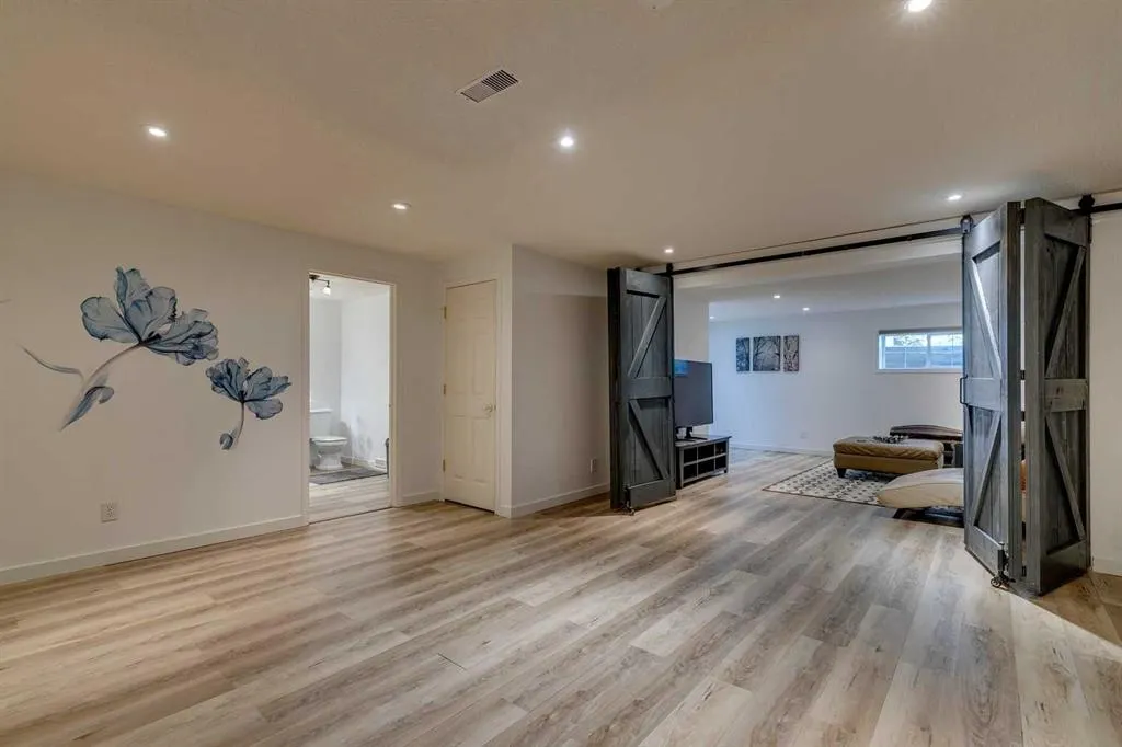 42 Sierra Morena Green SW