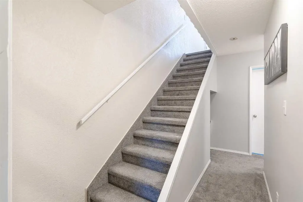 80 Piper Drive, #19