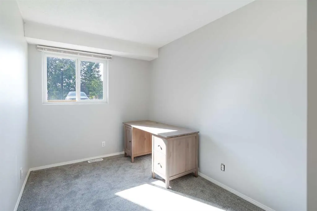 80 Piper Drive, #19