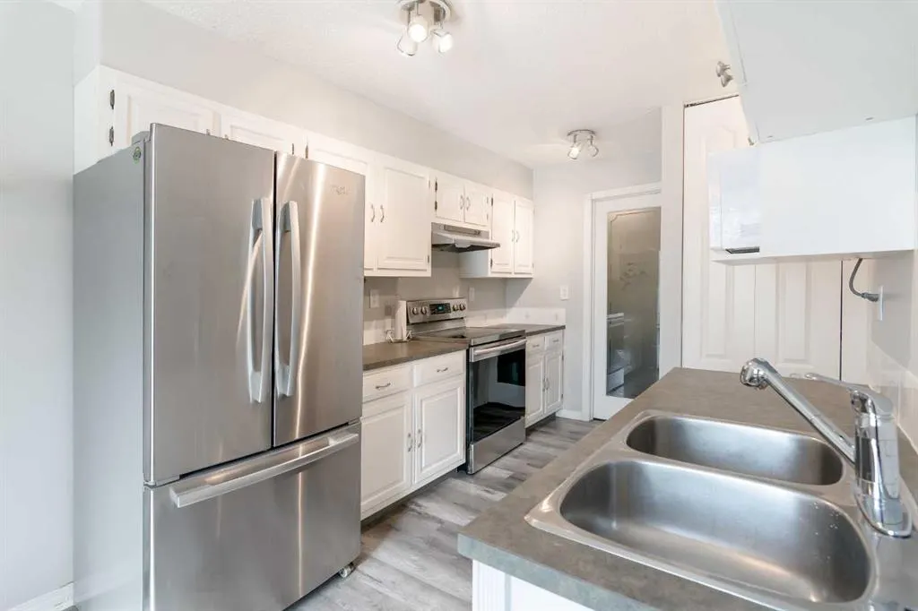 80 Piper Drive, #19