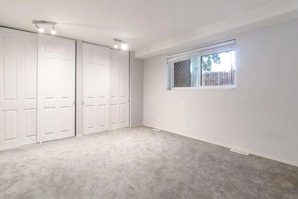 80 Piper Drive, #19