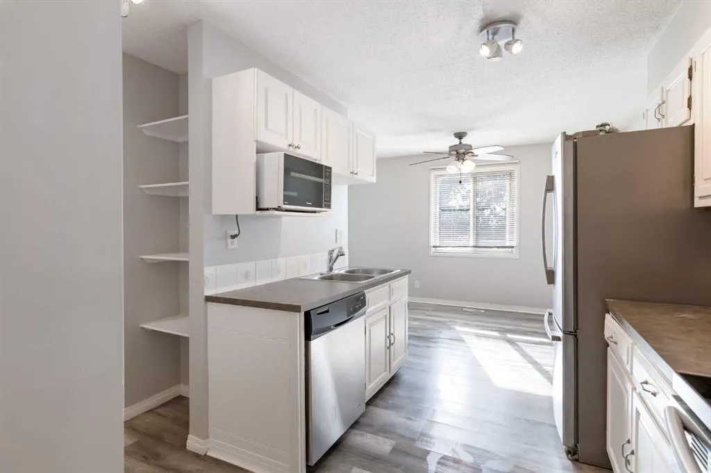 80 Piper Drive, #19