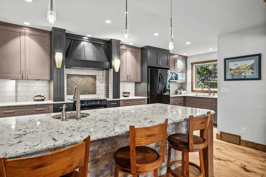 810 4th Street W, #3