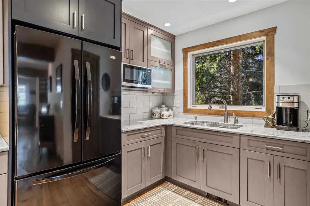 810 4th Street W, #3