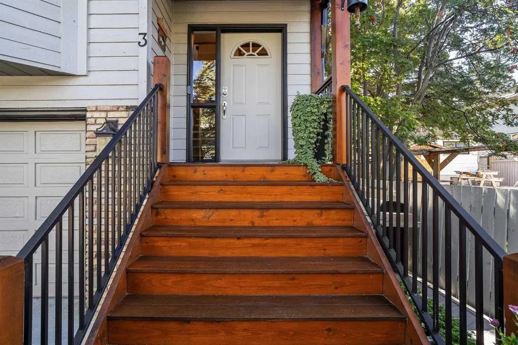 810 4th Street W, #3