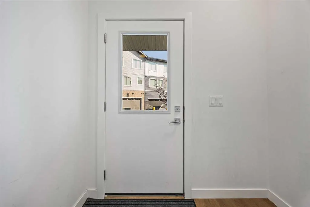 335 Creekside Boulevard SW, #602