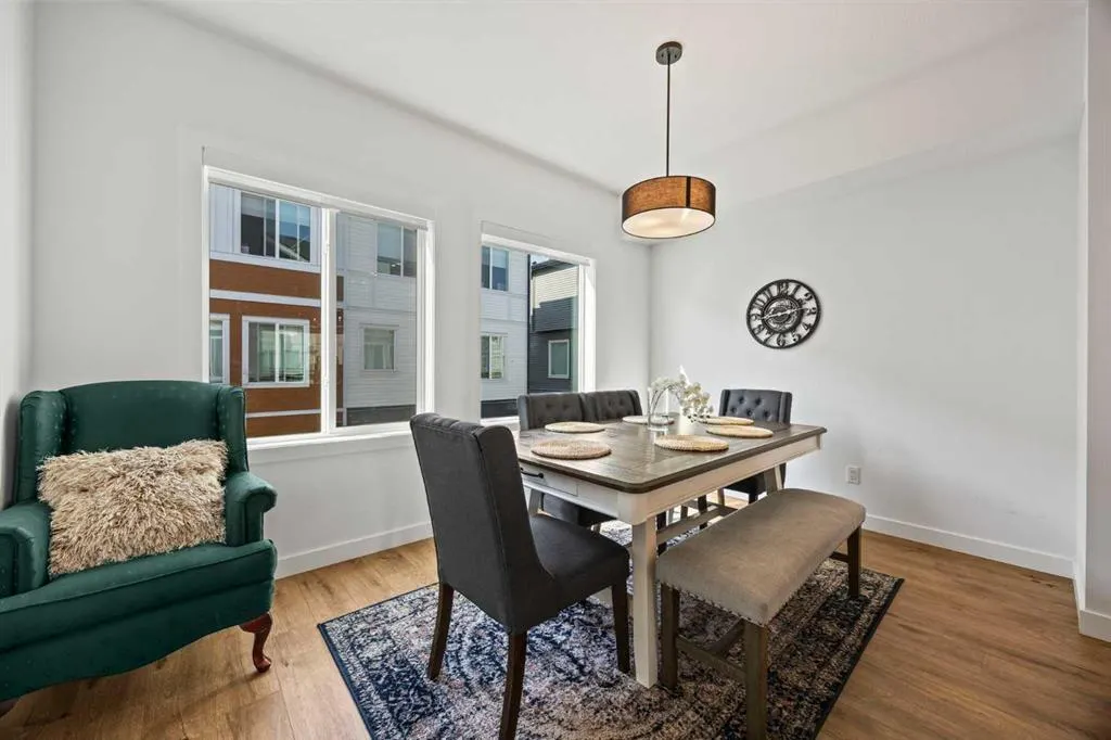 335 Creekside Boulevard SW, #602