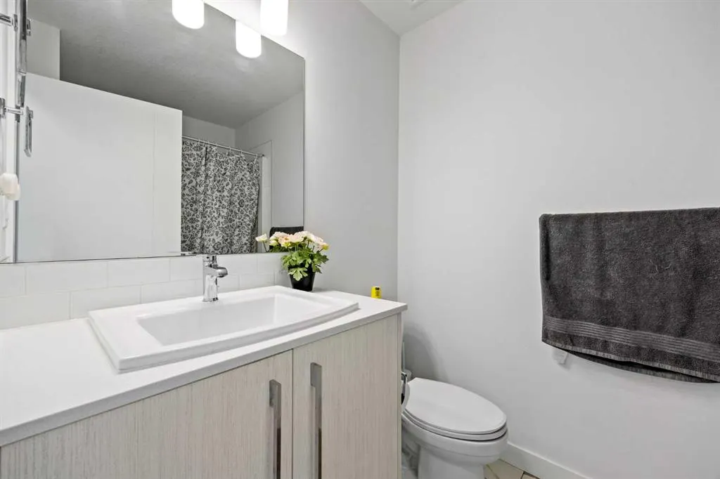 335 Creekside Boulevard SW, #602