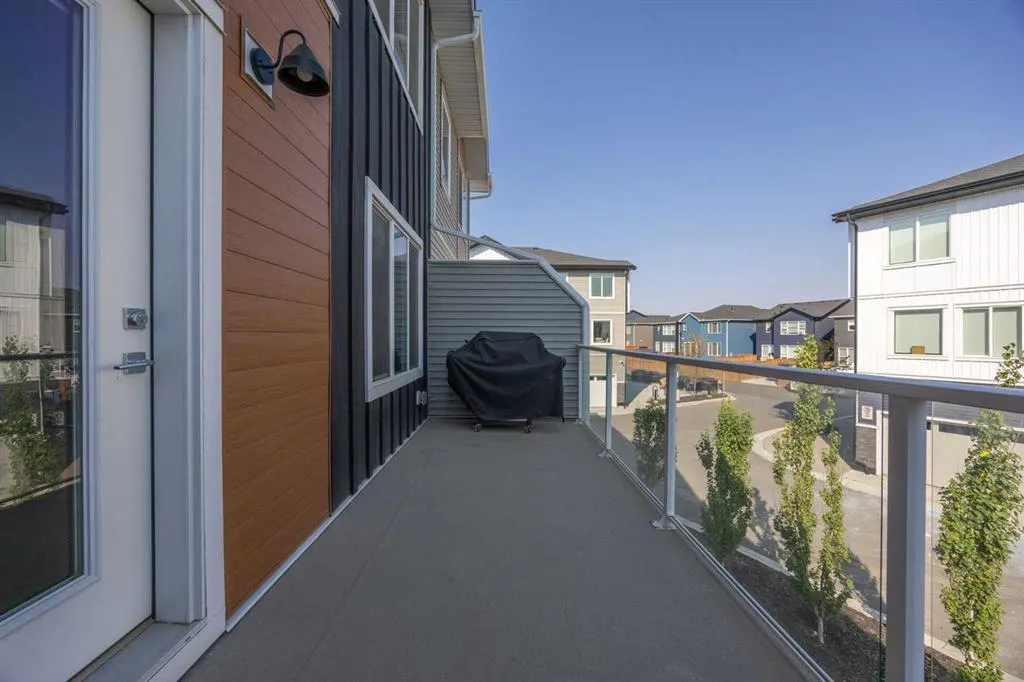 335 Creekside Boulevard SW, #602
