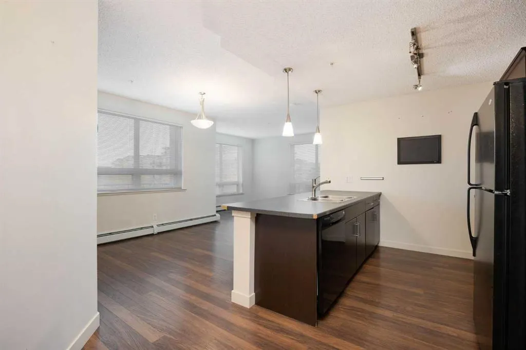 135A Sandpiper Road, #1404
