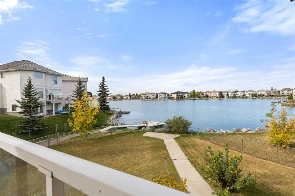 253 Coral Shores Cape NE