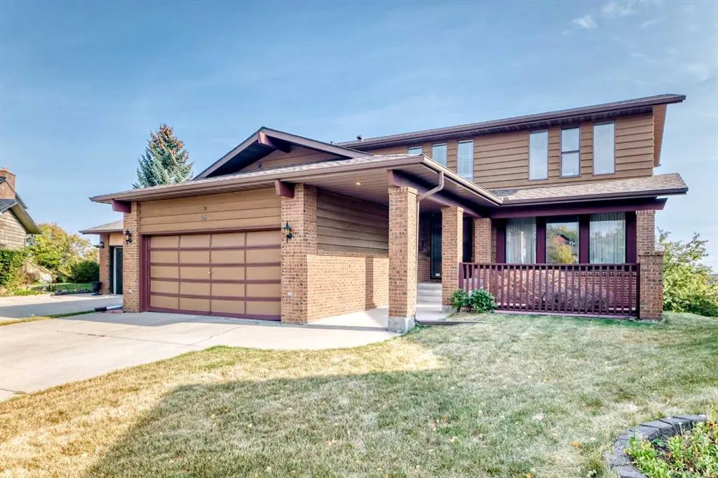 16 Edgeland Bay NW