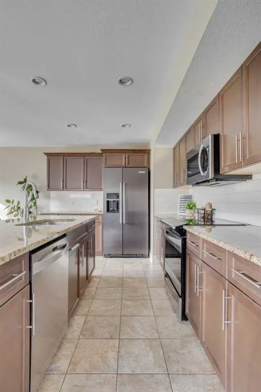 104 Diamondstone Ridge