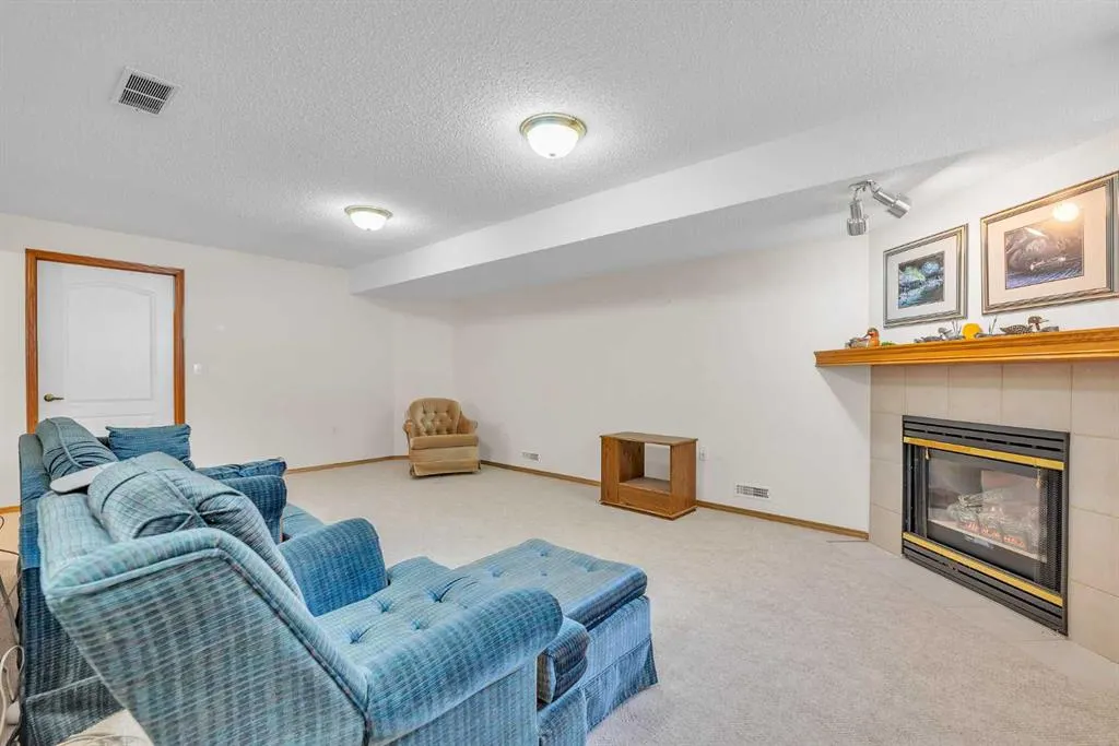 105 Elm Place, #26