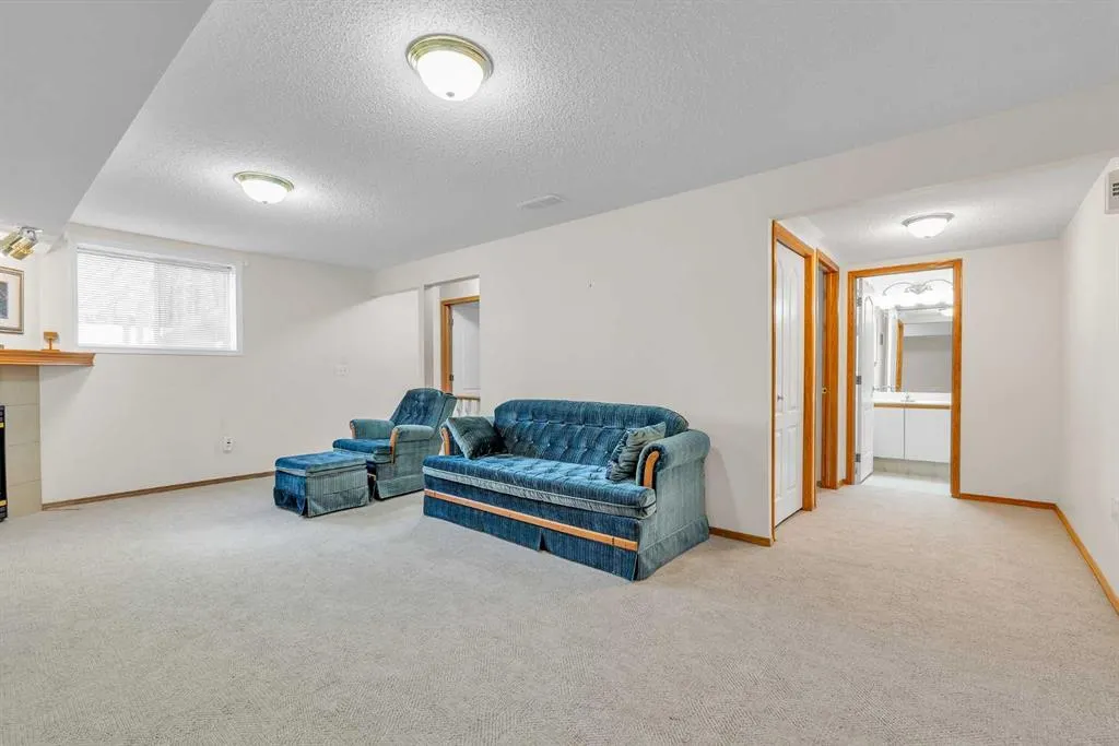 105 Elm Place, #26