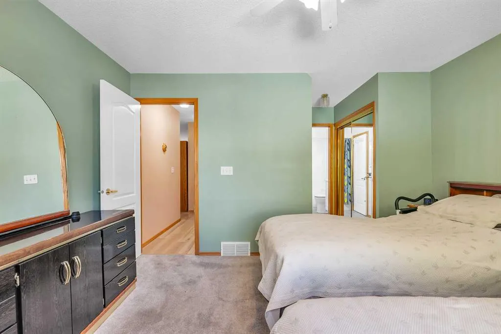 105 Elm Place, #26