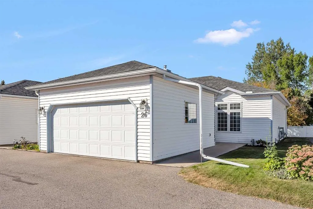105 Elm Place, #26