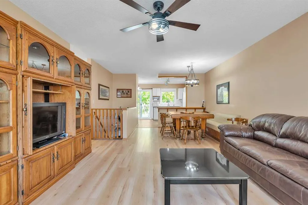 105 Elm Place, #26