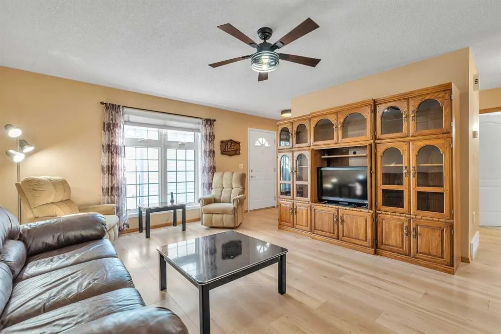 105 Elm Place, #26
