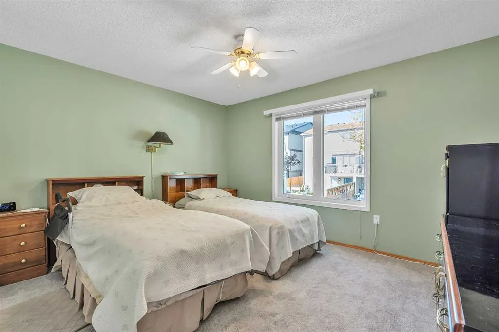 105 Elm Place, #26