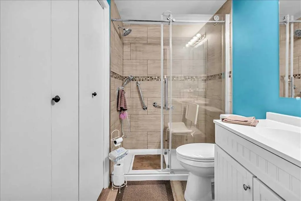 112 2 Street W