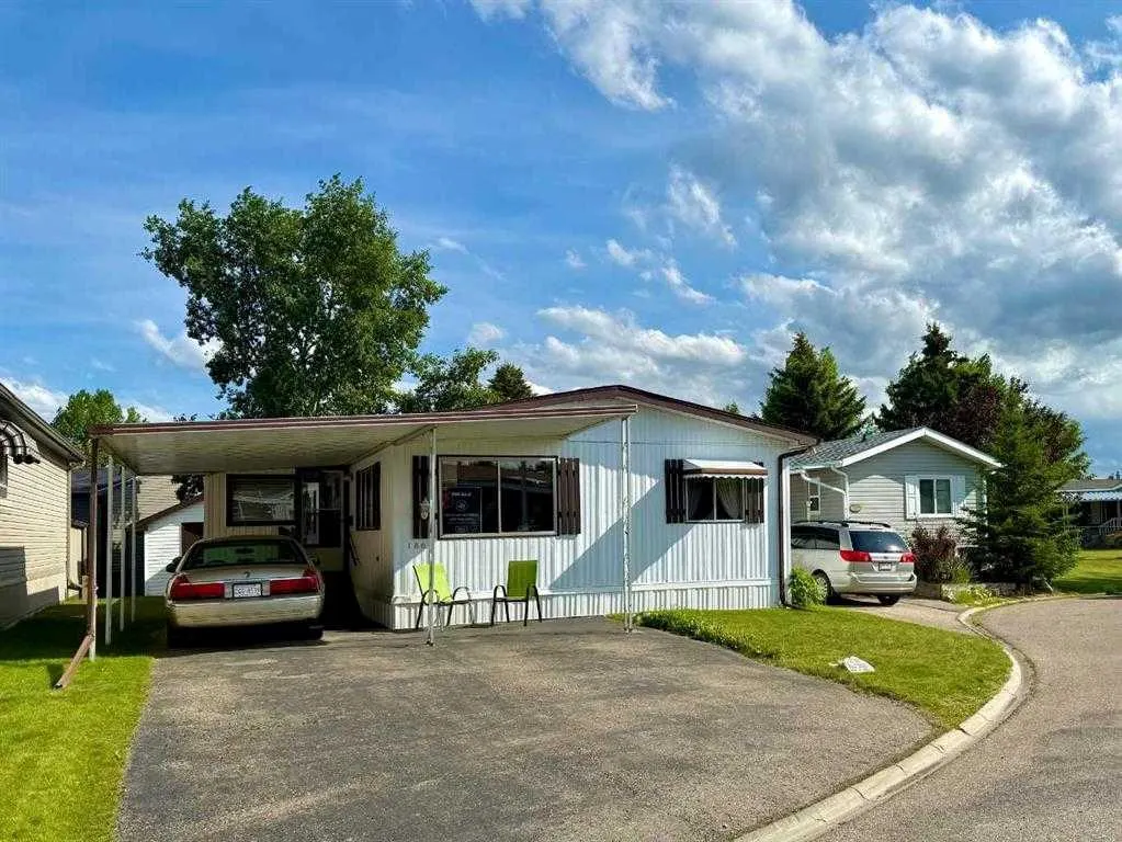 99 Arbour Lake Road Road NW