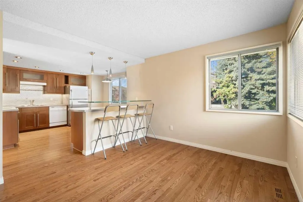 88 Glamis Gardens SW