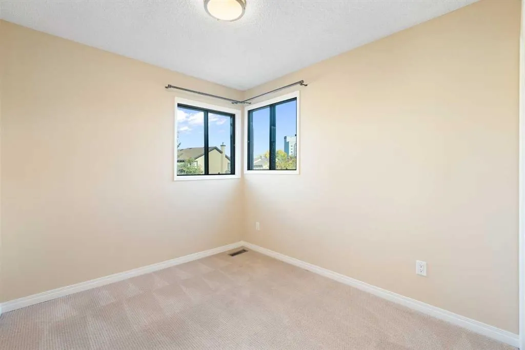 88 Glamis Gardens SW