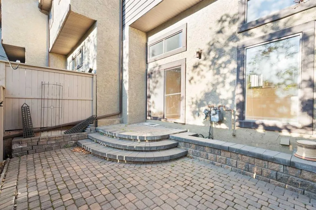 88 Glamis Gardens SW