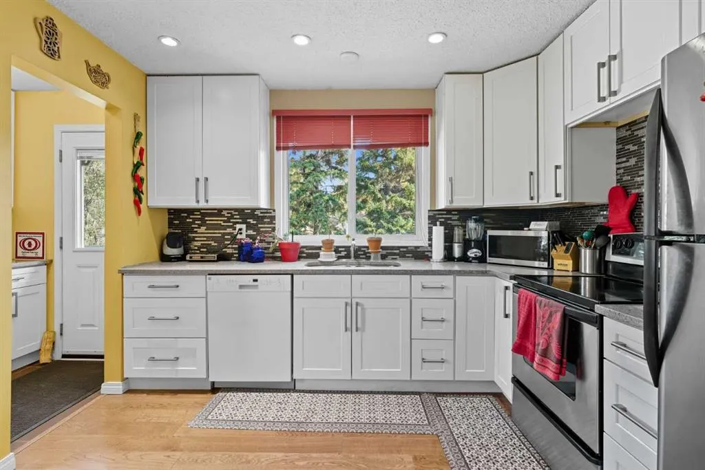 124 Lynnbrook Road SE