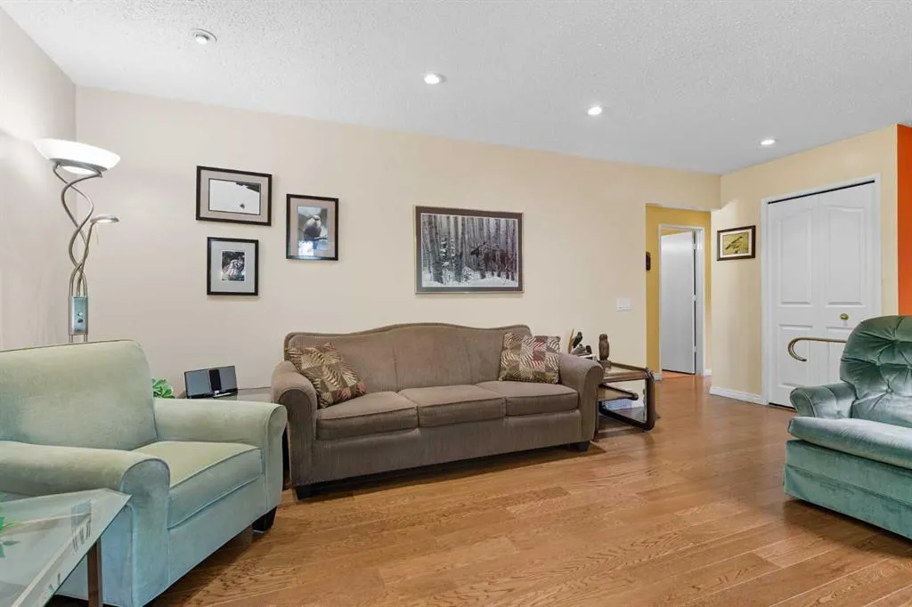 124 Lynnbrook Road SE