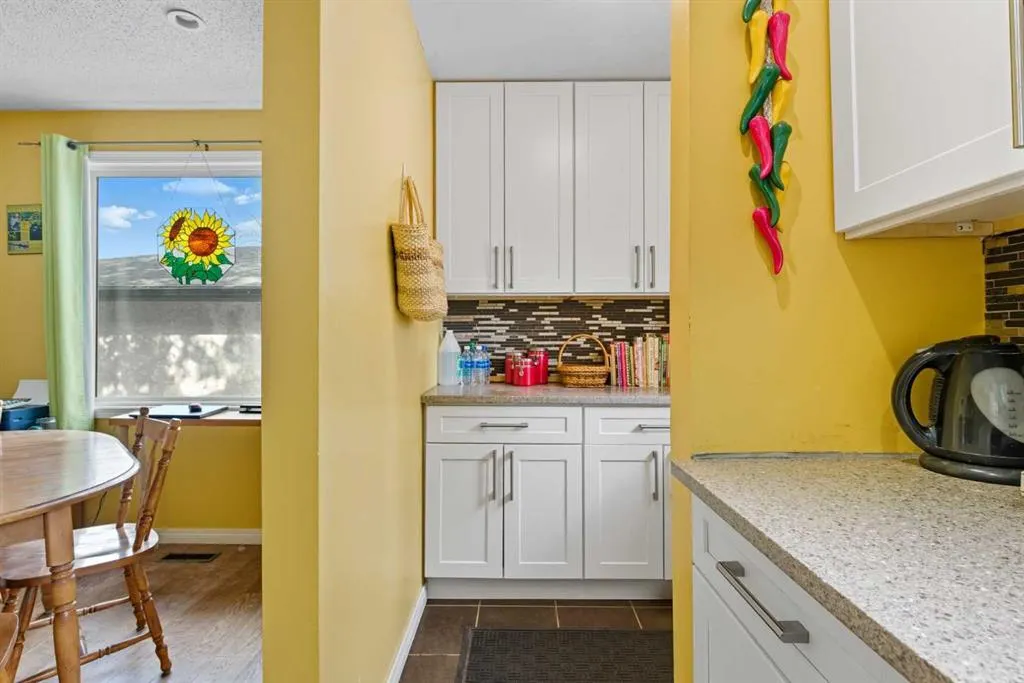 124 Lynnbrook Road SE